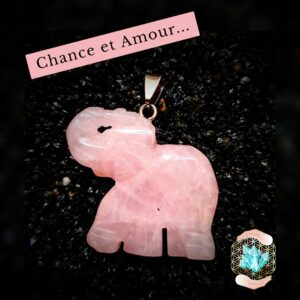 Eléphant trompe en l'air en quartz rose naturel pour la chance et l'attirance en amour. Boutique magasin Bijoux, pierres et bien-être dans la somme en Picardie à Albert